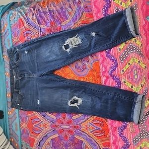 Jennifer  Lopez  Distressed  Boyfriend  jeans